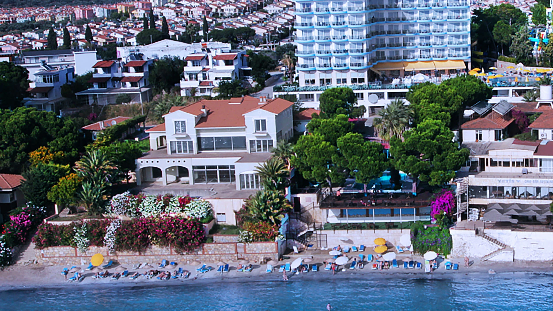 Arora Hotel