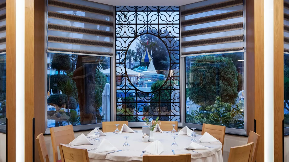Saphir Hotel & Villas, хотел в Алания, почивка в Турция