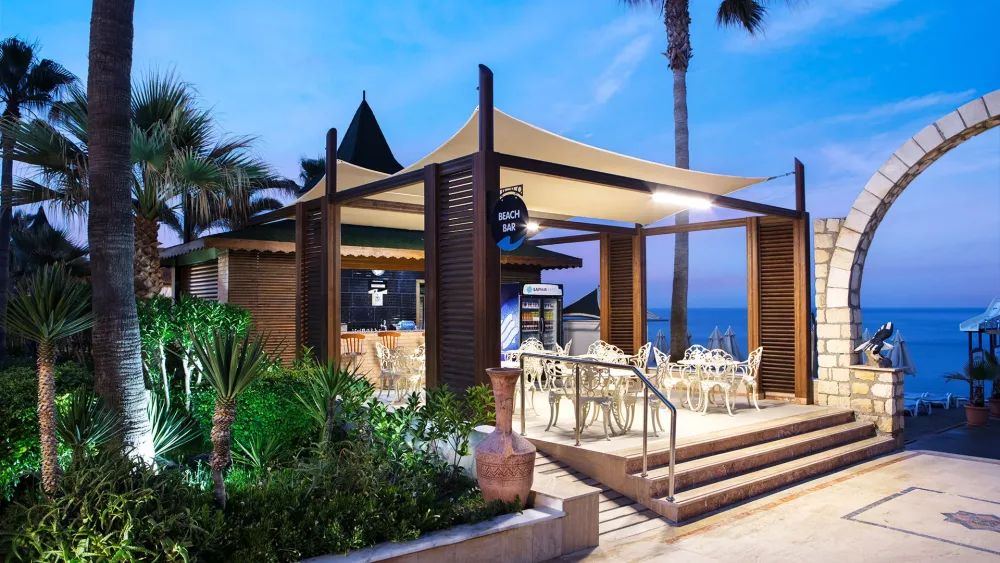 Saphir Hotel & Villas, хотел в Алания, почивка в Турция