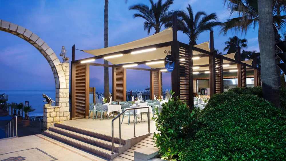 Saphir Hotel & Villas, хотел в Алания, почивка в Турция
