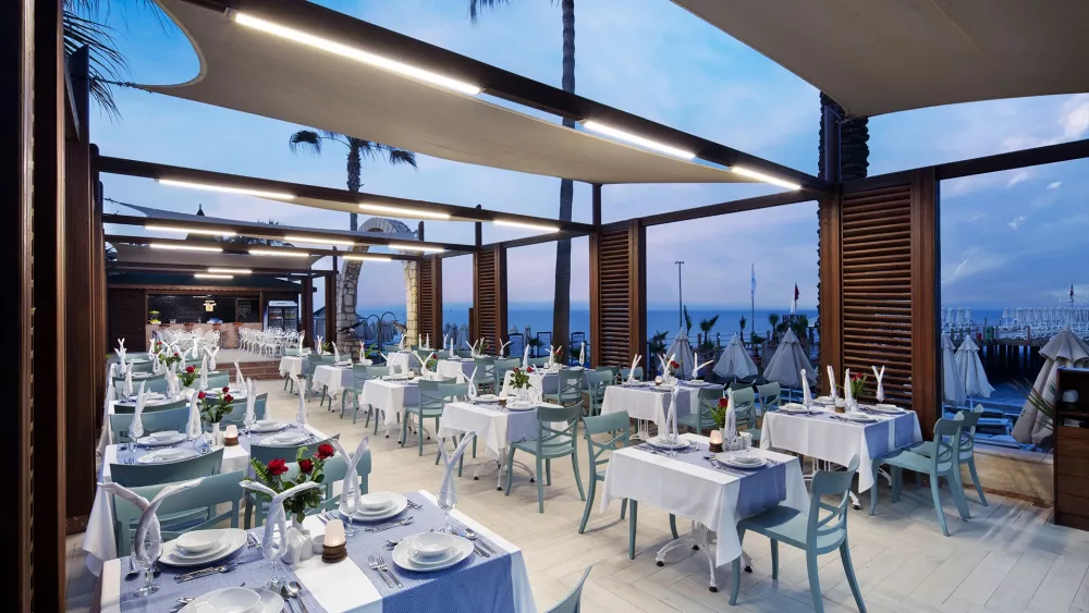 Saphir Hotel & Villas, хотел в Алания, почивка в Турция