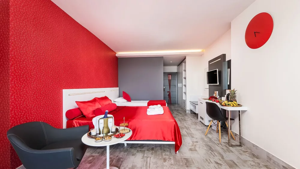 White City Beach Hotel, хотел в Алания, почивка в Турция